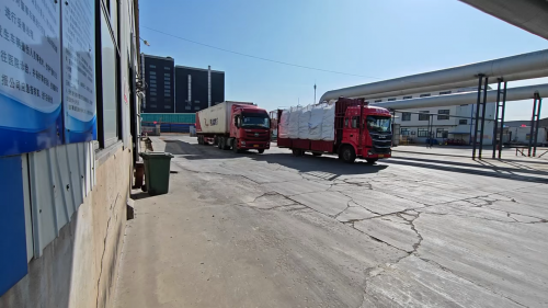 工廠車間裝車聚丙烯酰胺，服務盤錦洗煤廠