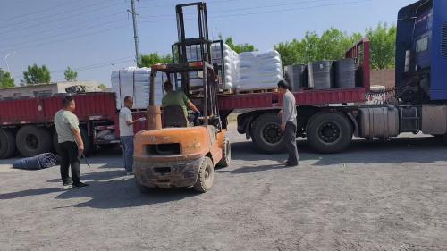 聚丙烯酰胺增稠劑產(chan) 品裝車準備過程