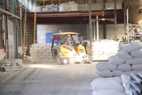 山東(dong) 工廠聚丙烯酰胺產(chan) 品包裝準備