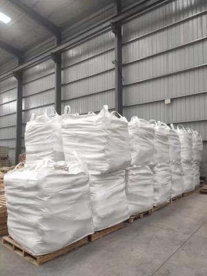 聚丙烯酰胺裝車發貨，展現我廠快速高效的物流管理，滿足雲(yun) 南省客戶需求