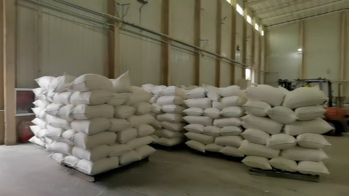 銅川尾礦泥聚丙烯酰胺裝車過程